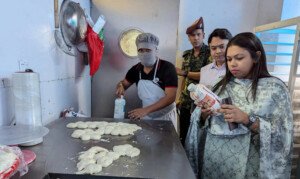 আকিজ বেকারিকে ৪ লাখ টাকা জরিমানা করলো নিরাপদ খাদ্য কর্তৃপক্ষ