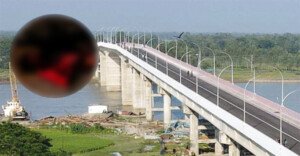 জগন্নাথপুরে চালকের গলাকেটে অটোরিকশা ছিনতাই