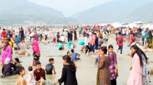 সাদাপাথরে বেড়াতে এসে কিশোরীর মৃত্যু