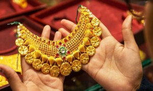 ভরিতে সোনার দাম বাড়ল ২৮২৩ টাকা