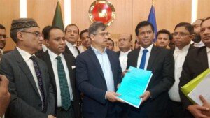 হাসিনাসহ ৭ জনের বিরুদ্ধে ট্রাইব্যুনালে ‘গুমের’ অভিযোগ সালাহউদ্দিনের