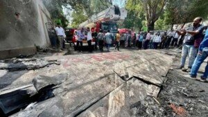 ভারতের বিমান দুর্ঘটনায় মৃতের সংখ্যা বেড়ে ২৭৯