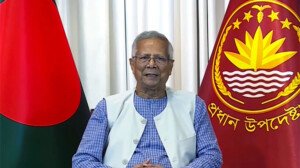 এপ্রিলের প্রথমার্ধে সংসদ নির্বাচন : প্রধান উপদেষ্টা