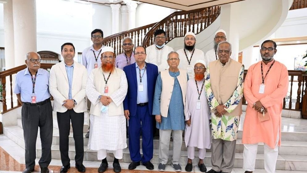 নির্বাচন ভন্ডুলের অপচেষ্টা রুখতে ঐক্যের ডাক প্রধান উপদেষ্টার