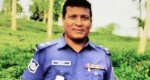 পুলিশ কর্মকর্তার সঙ্গে তরুণীর আপত্তিকর ছবি ভাইরাল, অতঃপর…