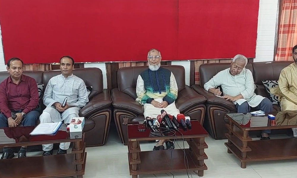 ভোট দিতে পারবেন প্রবাসী ও কারাগারের ভোটাররা : ইসি আনোয়ারুল