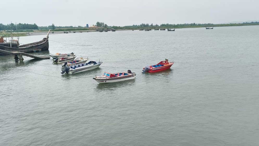 সেন্টমার্টিন থেকে ফেরার পথে ২ জনের মৃত্যু