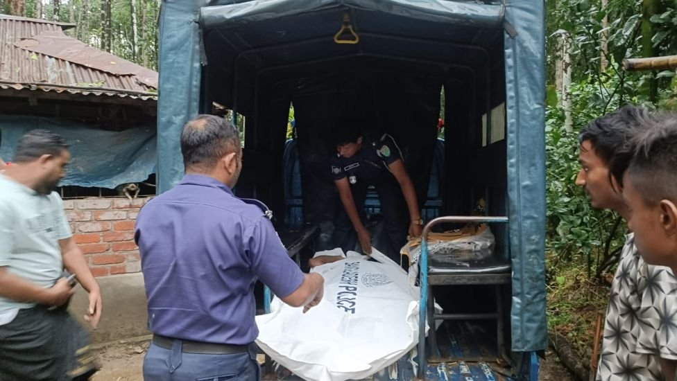 <span style='color:#ff0000;font-size:16px;'>বড়লেখায় ডাকাতির চেষ্টা</span> <br> ডাকাত দলের গুলিতে আরেক ডাকাত নিহত