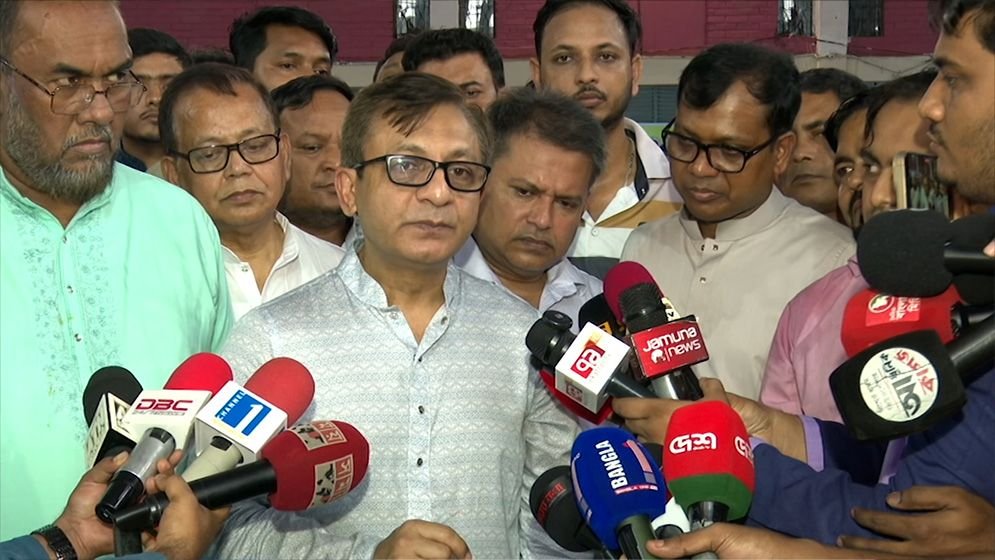 কওমি মাদ্রাসার চামড়া সংগ্রহ না করার সিদ্ধান্ত পুনর্বিবেচনার অনুরোধ বাণিজ্যমন্ত্রীর