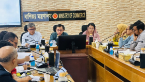 বিমানবন্দরের বাইরে পৃথক কার্গো ভিলেজ গড়ার তাগিদ বাণিজ্যমন্ত্রীর