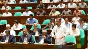 বিদেশি বিনিয়োগ আনলে দেড় শতাংশ কমিশন দেবে সরকার: প্রধানমন্ত্রী
