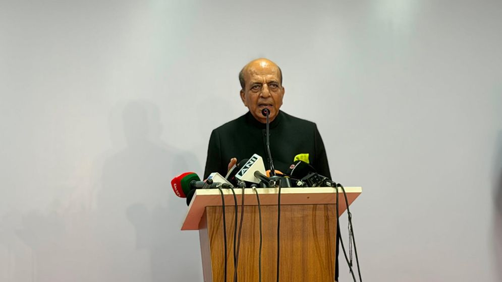 বাংলাদেশিদের জন্য ট্যুরিস্ট ভিসা চালুর ঘোষণা ভারতের