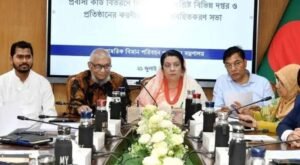 প্রবাসী কার্ডধারীদের জন্য বিমান টিকিটসহ বিশেষ সুবিধা যুক্ত করা হবে : বিমানমন্ত্রী